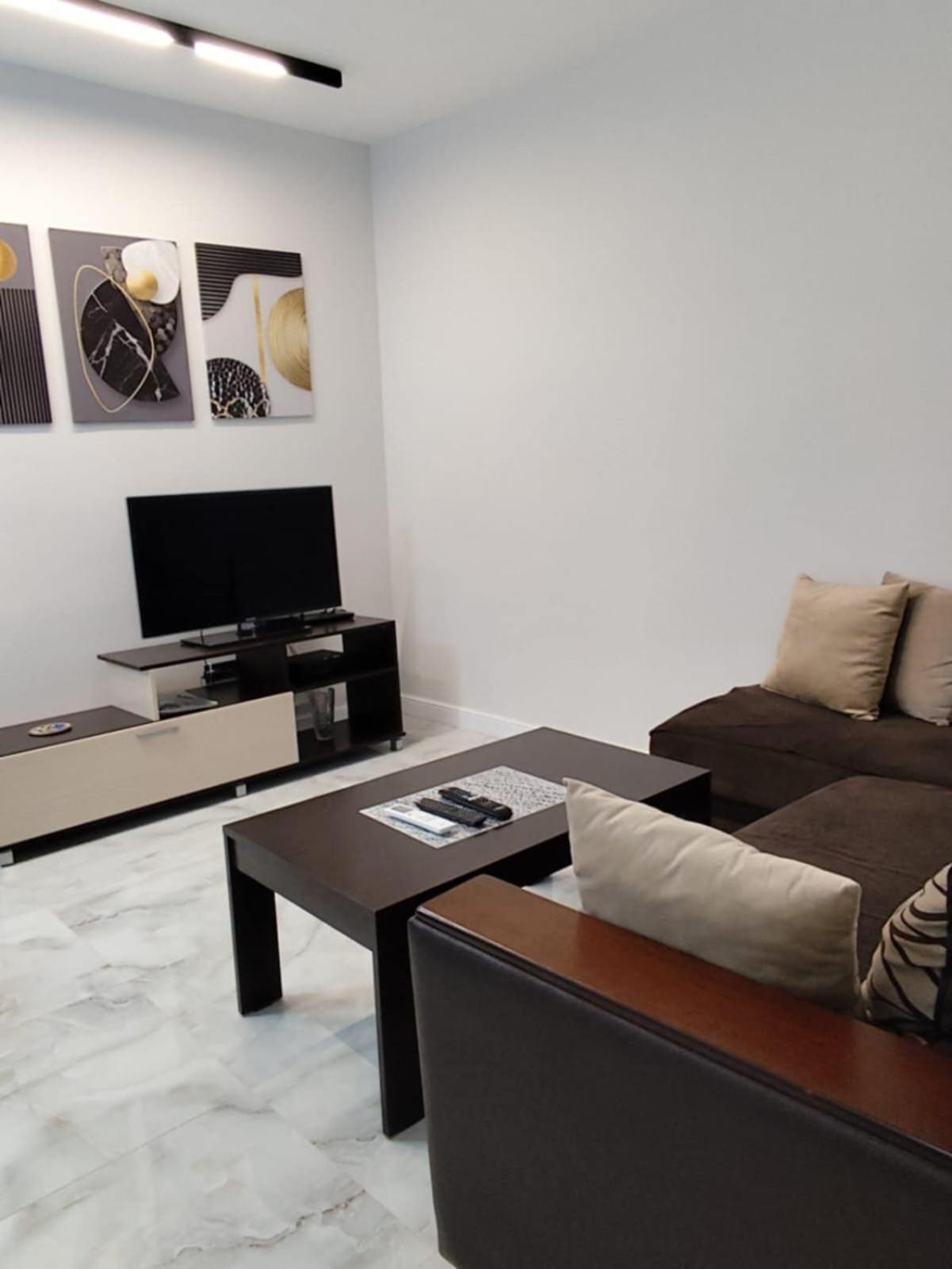Apartment On Sayat Nova 33 Yerevan Exterior foto
